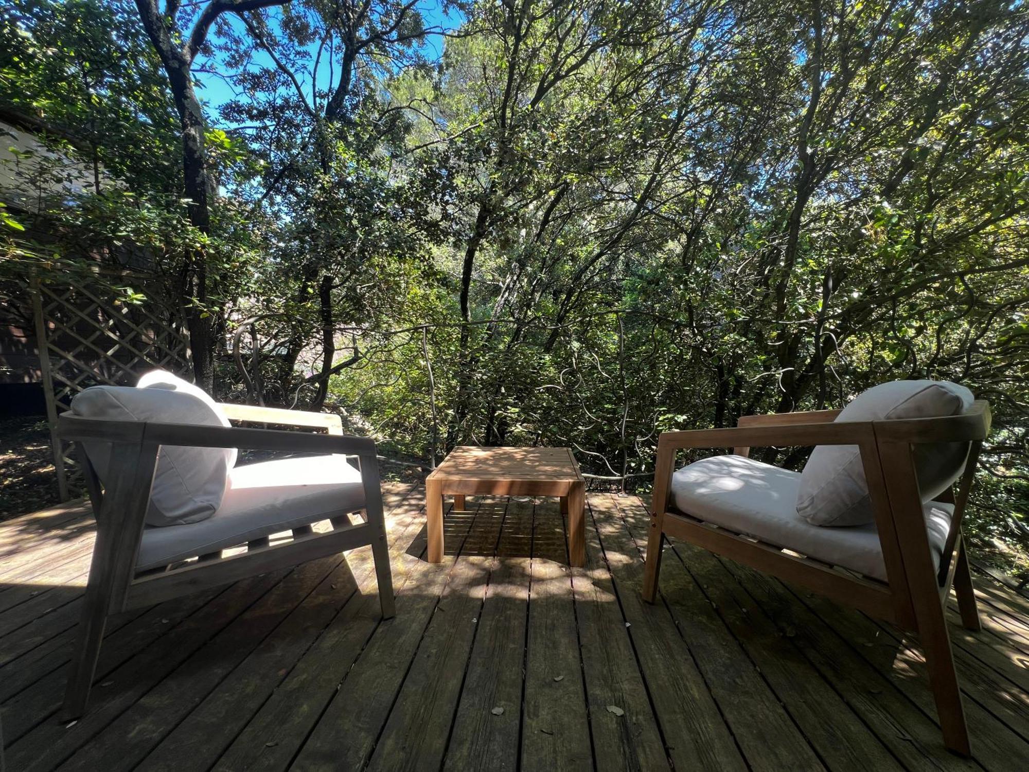 La Canopee Private Ecolodges Nîmes Exteriör bild
